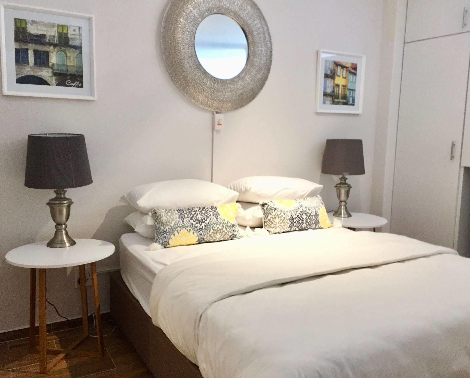 Urban Oasis At The Four Seasons Apartment Cape Town Bagian luar foto