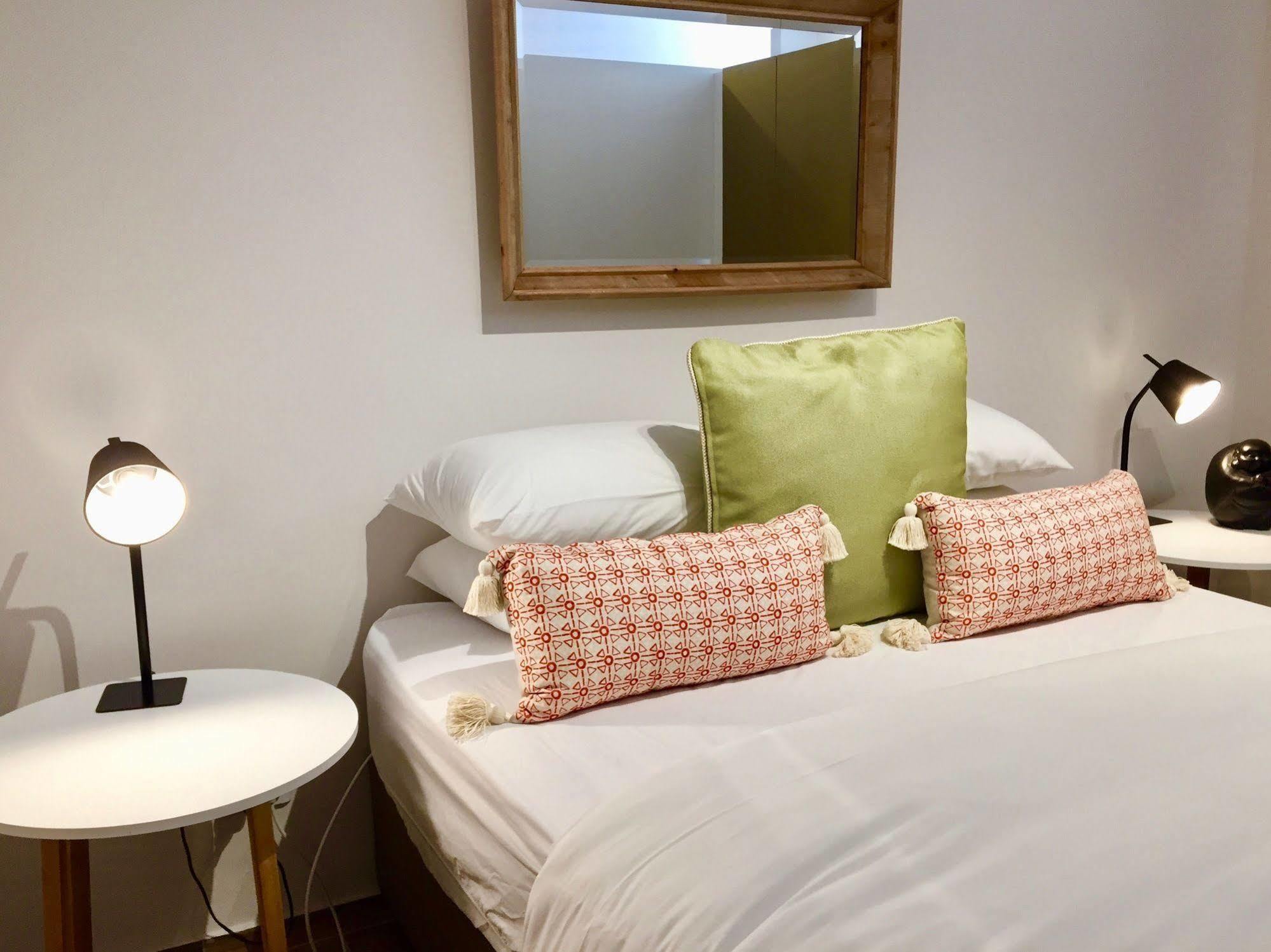 Urban Oasis At The Four Seasons Apartment Cape Town Bagian luar foto